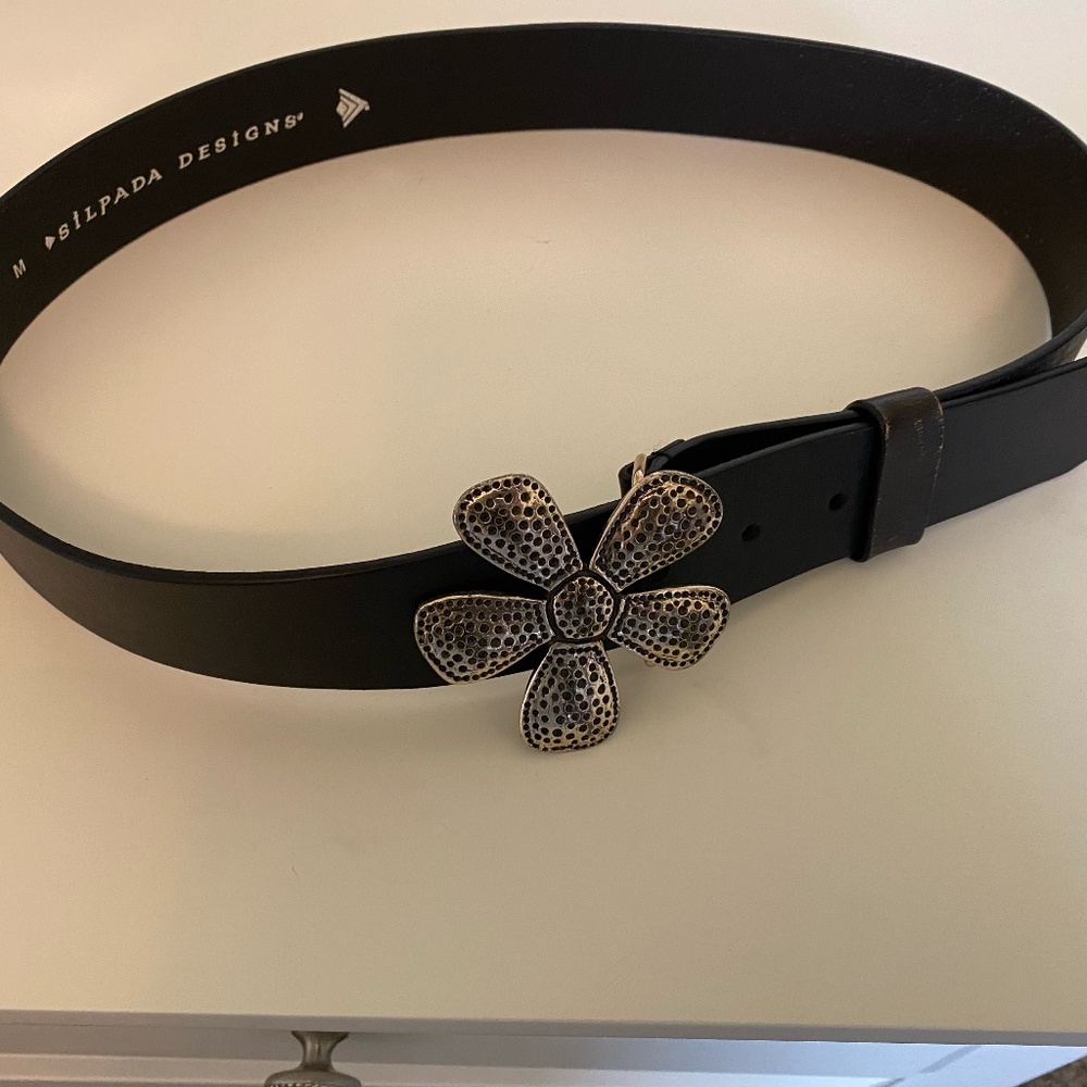 Silpada Designs black and silver belt size M